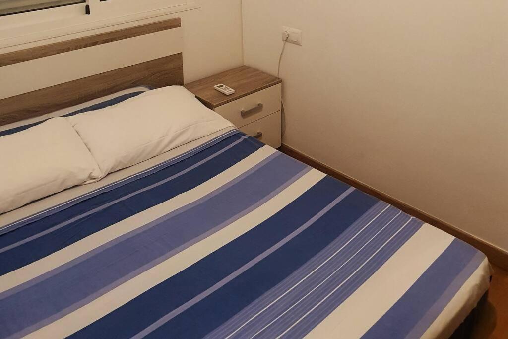 4F, Aire Acondic, 80M2, 2 Dormitorios, 4 Huespedes, Wifi Gratis La Línea de la Concepción Exterior foto